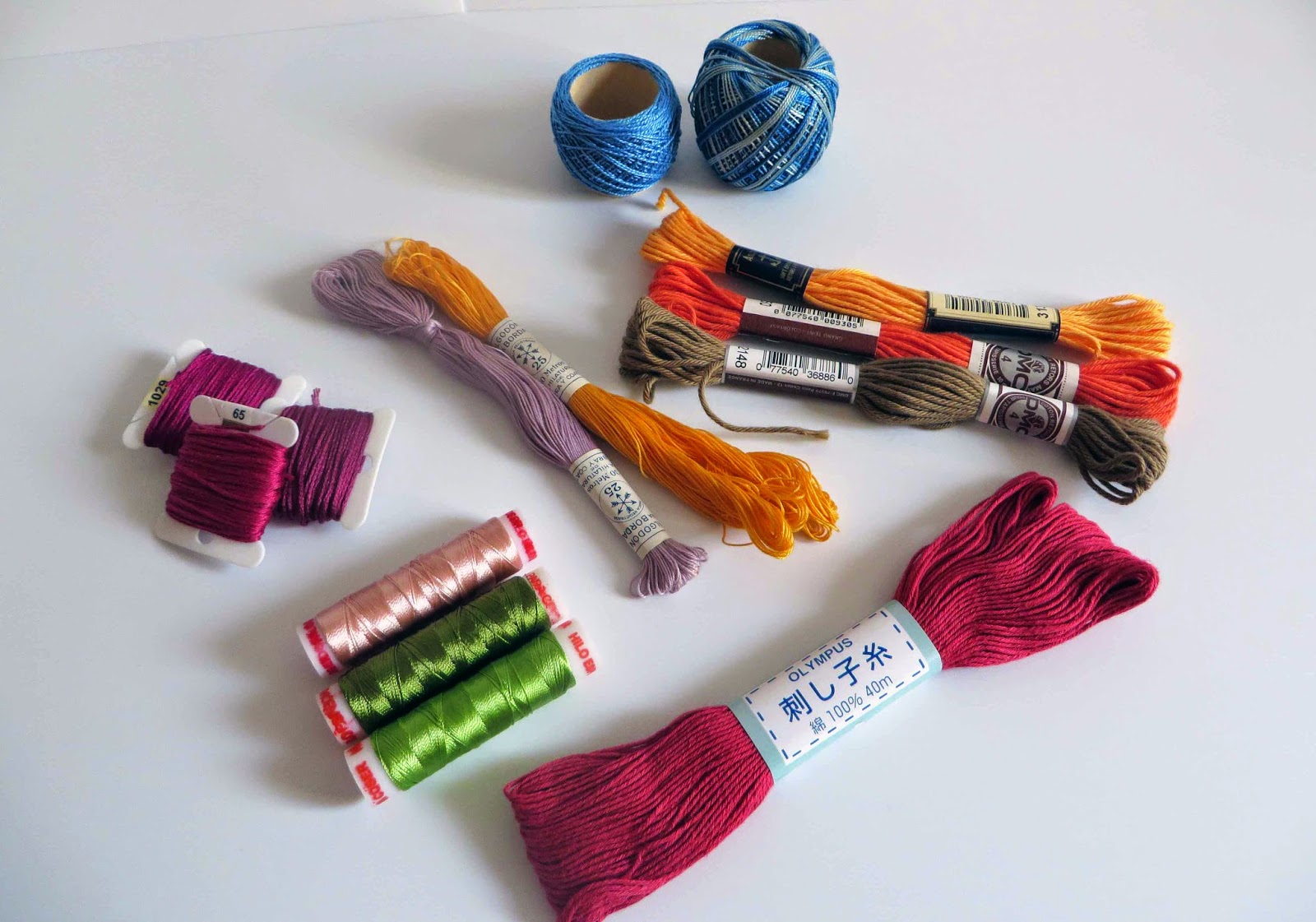 Escuela de bordado: Hilos para bordar a mano II / Embroidery School:  Handmade embroidery threads II - The Crafty Room